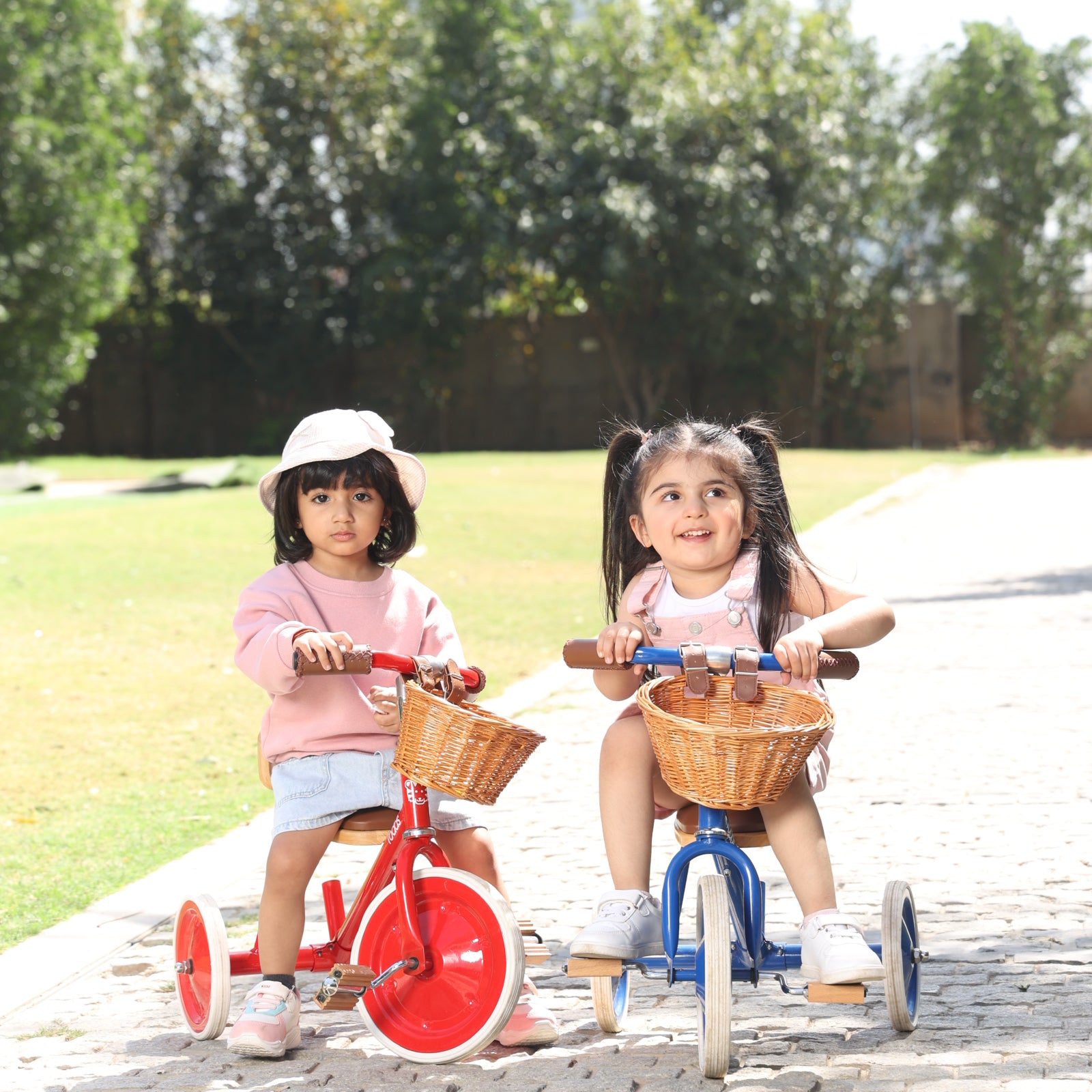 kids-riding-tricycle